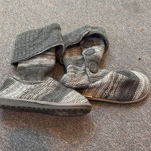 Slipper boots